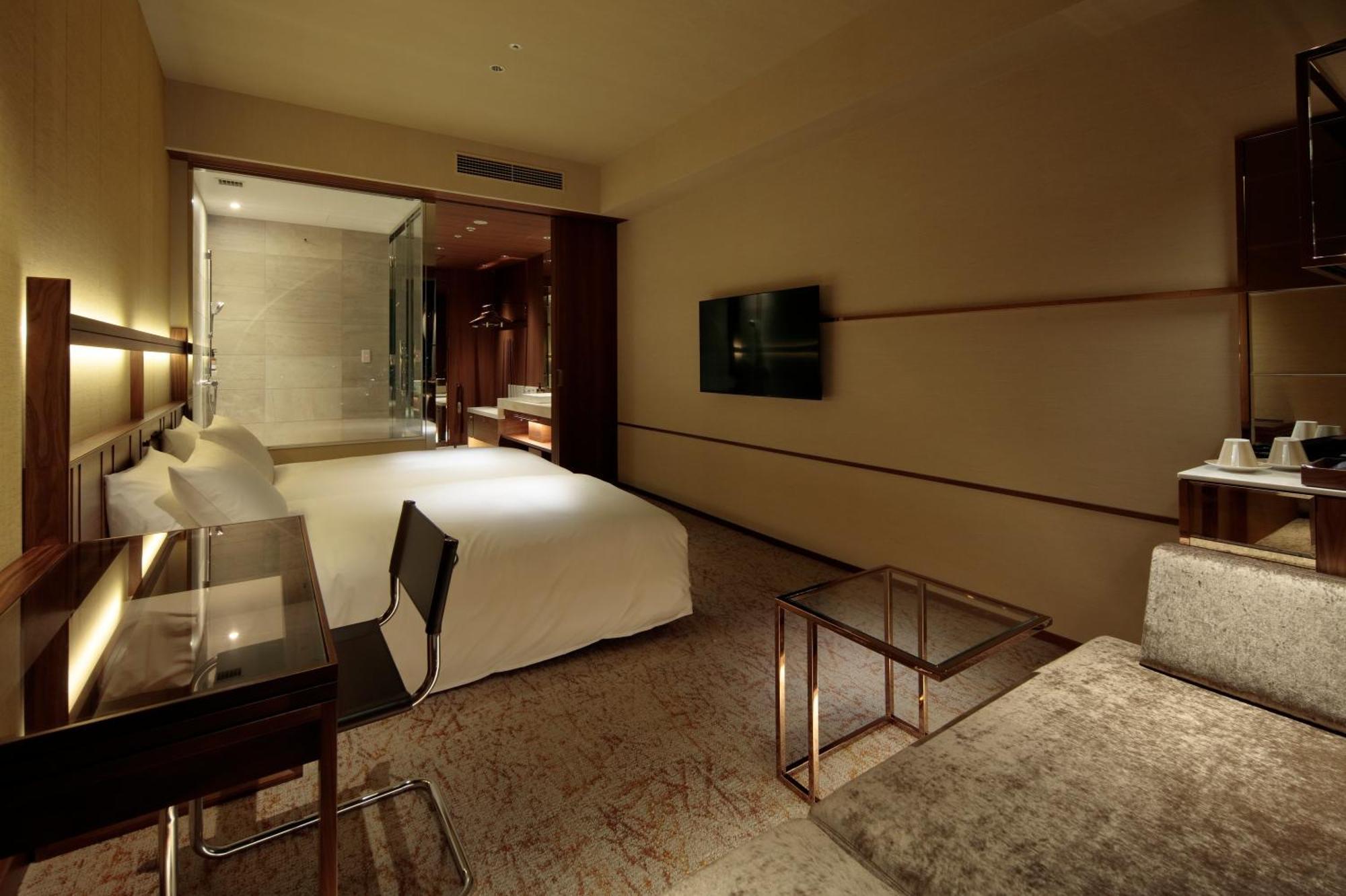 Candeo Hotels Osaka The Tower Zimmer foto A room at the hotel